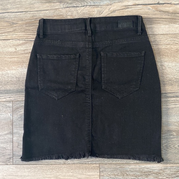 🩷3 for $20🩷 Black denim skirt - Picture 6 of 11